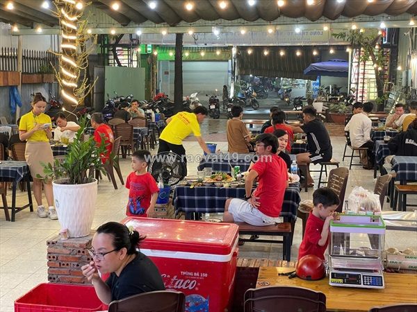 Sang nhượng hoặc cho thuê lại mặt bằng  địa chỉ: 646 võ văn vân - xã tân vĩnh