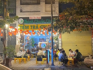 Sang nhượng quán cafe view hồ hạ đình - thanh xuân quán nằm vị trí đắc địa, mặt