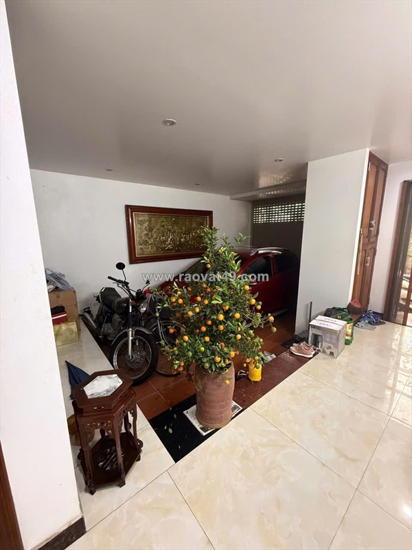 Siêu phẩm foresa – 5 tầng – view sân chơi – giá tốt nhất khu  lh 0975124520