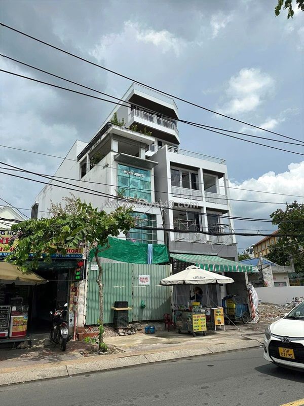 Sở hữu ngay căn nhà mặt tiền - chính chủ bán tại 205, đường trần xuân soạn, phường tân hưng, quận 7