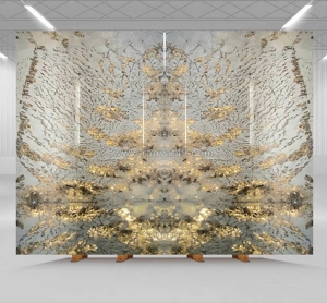 So sánh tranh đá xuyên sáng và tranh đá tự nhiên: nên chọn loại nào?