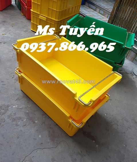 Thùng nhựa nguyên sinh có quai sắt tại long biên , giá thùng nhựa, khay nhựa giá rẻ