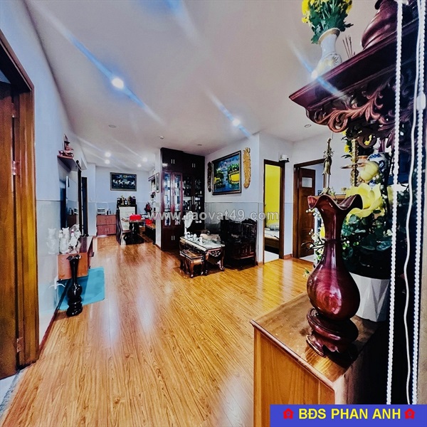 Tìm đâu ra căn nhà phố với thông số hiếm có khó tìm: 1 m² ( ngang 6 m ) - chỉ có 4 đồng hơn - nở hậu tài lộc tại trung tâm phước long ?