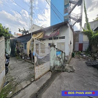 Tìm đâu ra lô đất "sạch" mà ngang rộng thế này ở phước long! 67 m², chỉ có 4 đồng hơn chút.