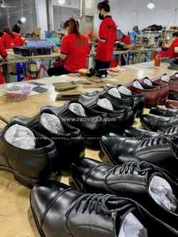 Xưởng nhận gia công đồ da theo mẫu