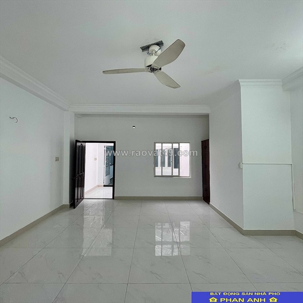 [ nhà phố trần não ]. tìm đâu ra căn thứ 2 ở mạn gần cầu sài gòn mà "khuôn" đẹp thế này? 160 m2...