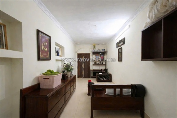 Bán căn hộ tập thể tầng 2 ở phố 8/3, thanh nhàn