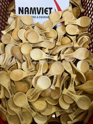 Bạn đang cần muỗng, thìa gỗ phục vụ cho các của hàng hãy liên hệ với chúng tôi