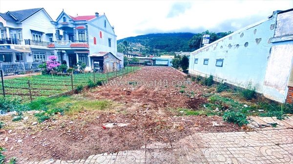 Bán đất mặt tiền quốc lộ 20 hiệp thạnh phi nôn đức trọng giá 9,6 tỷ