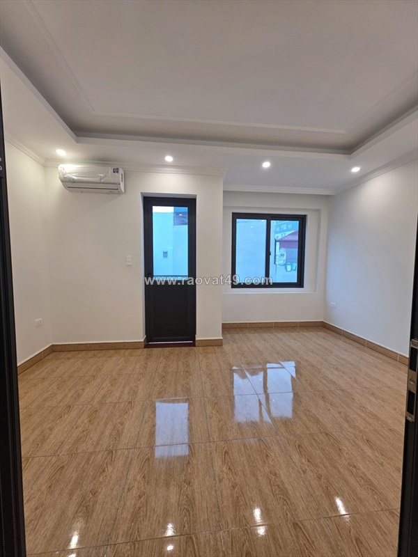 Bán nhà xuân đỉnh 50 mét 4 tầng 15,5 tỷ