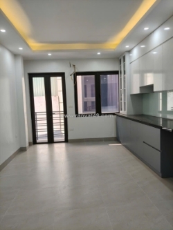 Bán nhà xuân đỉnh, ô tô vào nhà 32m 6 tầng 13,5 tỷ