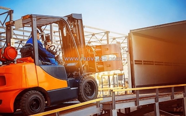 Cách điều khiển xe nâng và 5 kỹ thuật quan trọng