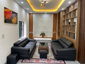 Cần bán nhanh nhà 3 tầng 63m² – mặt tiền 7.7m, ngõ 83 phạm thận duật-ninh sơn