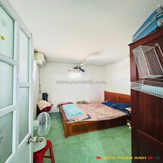 Căn nhà phố mặt tiềnn "vừa miếng" thế này ở phước long ? vừa ở vừa kd mà chỉ có 4 đồng hơn
