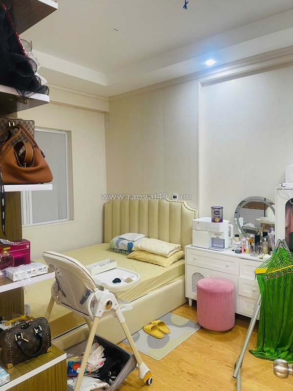 Chính chủ gửi bán căn góc phụ full đồ view hồ chung cư thanh hà