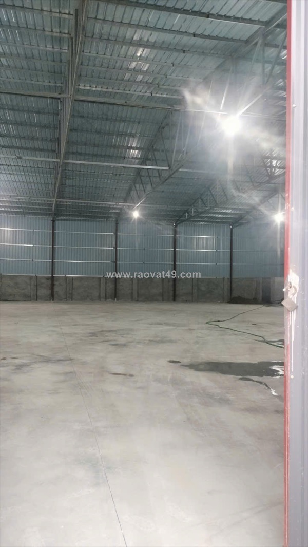 Cho thuê kho xưởng 1000m2 gần sân bay nội bài - chỉ 40k/m2