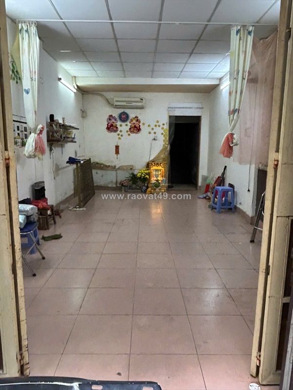 Cho thuê mb và 1 phòng trên lầu tại hẻm 77 ngô gia tự p2 q10