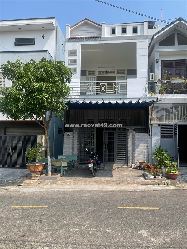 Chủ cần bán nhà 2 tầng đường 5.5m, 3 mặt thoáng đường mỹ an 22,phường ngũ hành sơn,đà nẵng