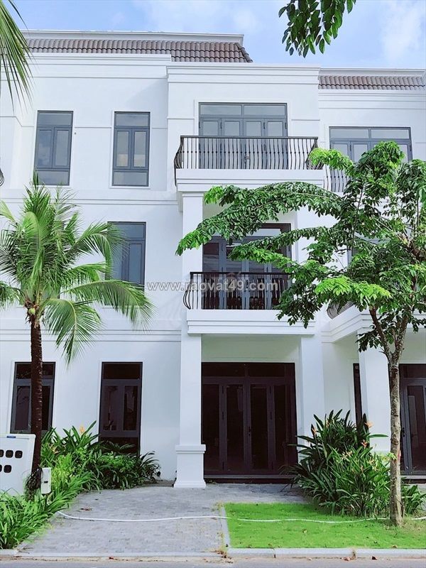 Cơ hội sở hữu biệt thự giá rẻ chưa từng có, tặng toàn bộ nội thất.