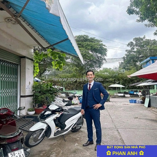 Có một vị trí mà dòng tiề.n không bao giờ đứng yên... nhà mặt phố bình khánh, 4 tầng 4pn mà chỉ...