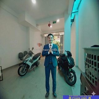 Có những khu ở trần não, khách hỏi mua thì nhiều chứ chủ rao bán thì hiếm...chỉ với 15 đồng hơn...