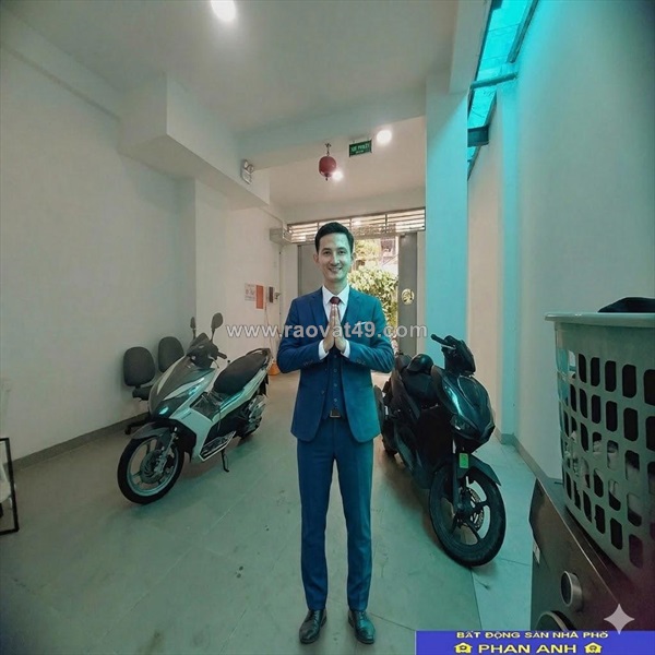 Có những khu ở trần não, khách hỏi mua thì nhiều chứ chủ rao bán thì hiếm...chỉ với 15 đồng hơn...