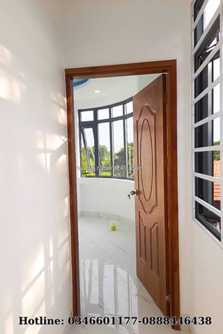 Cửa gỗ hdf veneer tại nhà bè