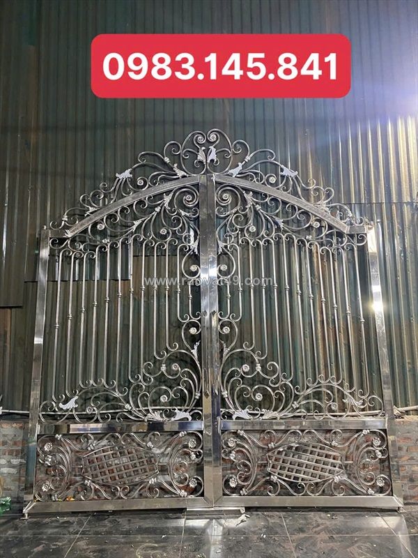 Cửa hàng bán cổng sắt mỹ thuật ở đâu giá rẻ chất lượng