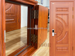 Cửa thép vân gỗ tại quận 3