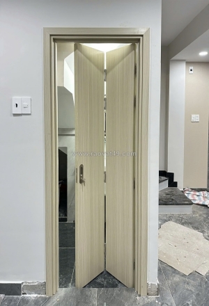 Cửa xếp gập composite tại phường bàn cờ