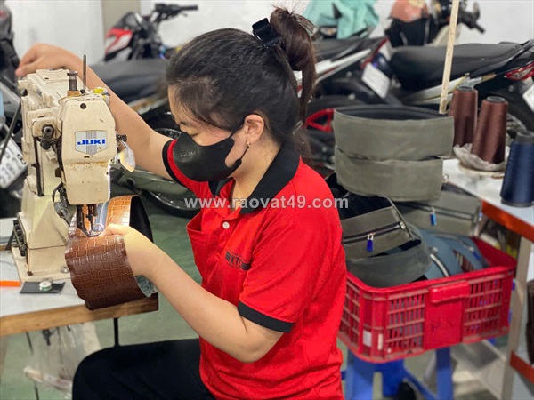Gia công đồ da cho nhà thiết kế – xtc hiểu form, hiểu chất, hiểu ý tưởng