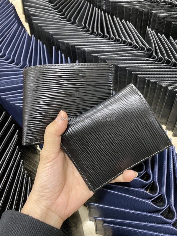 Gia công đồ da – làm theo mẫu bạn