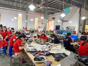 Gia công đồ da theo mẫu – triển khai từ ý tưởng