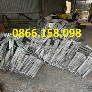 Giá treo cục nóng điều hòa máy lạnh loại dày, chịu lực tốt giá xưởng