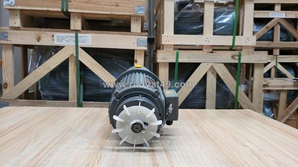 Giải pháp tối ưu hóa an toàn & hiệu suất: động cơ giảm tốc phanh từ thắng từ trên 3.7kw