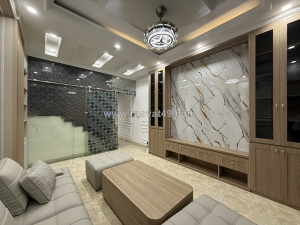 Hàng xóm ngoại giao đoàn 38m 4 tầng 8,6 tỷ