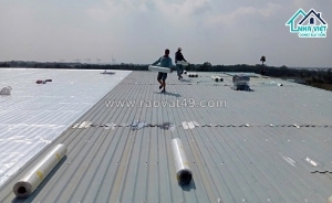 Liên hệ nhà việt group để được tư vấn và khảo sát thi công tôn xốp miễn phí