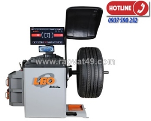 Máy cân mâm ô tô cb66