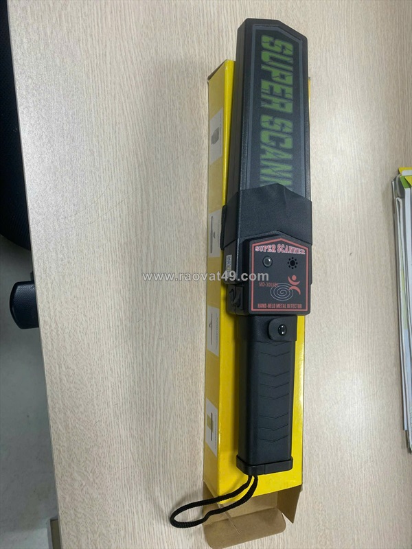 Máy dò kim loại cầm tay super scanner md-3003b1