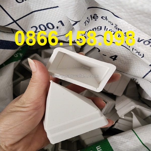 Nắp chụp nhựa 20x40mm số lượng lớn tại kho hà nội