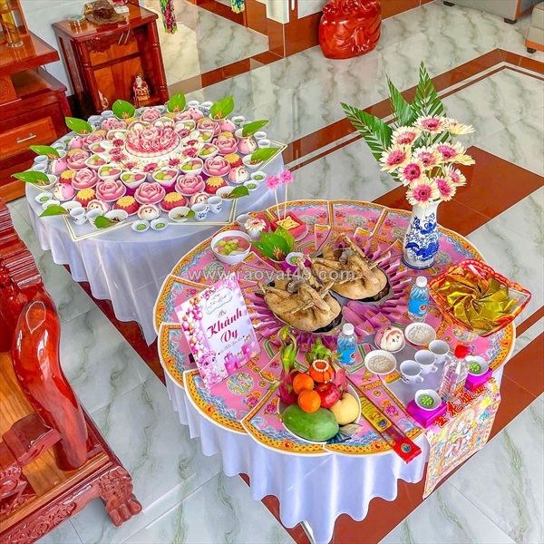Nên chọn gà hay vịt khi cúng đầy tháng, thôi nôi cho bé?