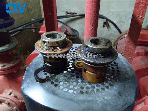 Nhận sửa chữa, thay phớt máy bơm nước dân dụng & công nghiệp