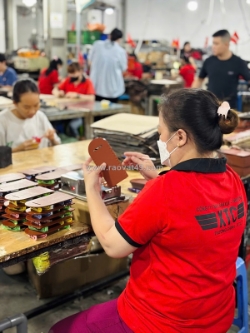 Nhập sỉ đồ da dễ bán – cách chọn mẫu giúp bạn xoay vốn nhanh