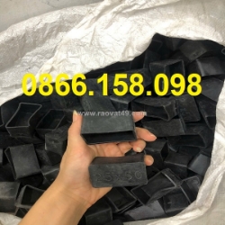 Nút nhựa bịt chân bàn ghế 25x50mm – nhỏ mà tiện