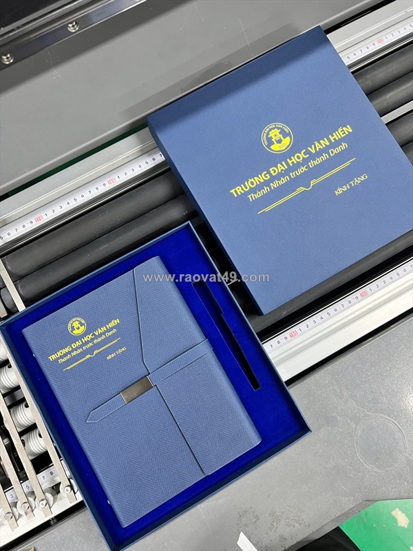 Quà tặng đại hội cần sang trọng – đồng bộ – đúng tiến độ