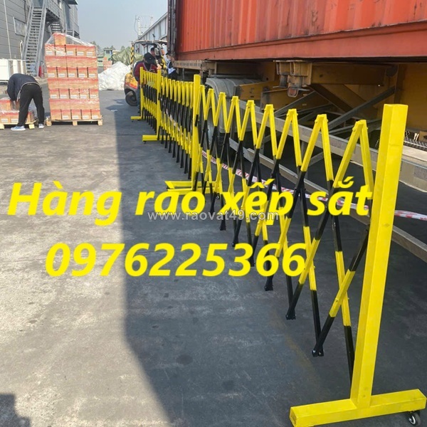 Rào xếp di động, hàng rào xếp sắt có bánh xe