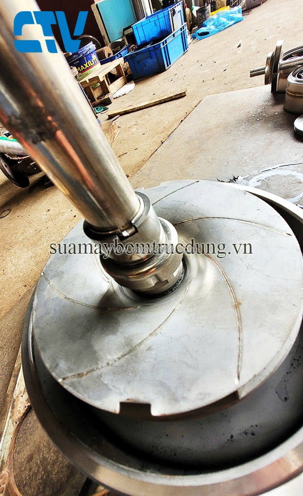 Sửa bơm trục đứng hỏng ruột buồng – nhanh chóng, tiết kiệm 🔧