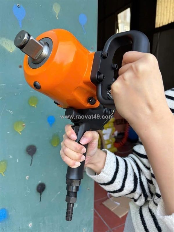 Súng vặn bulong bằng khí nén 1″ fb-5000p