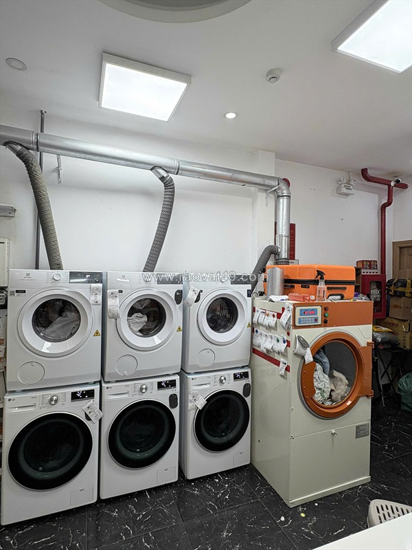 Tuyển 4 nv giặt sấy quận 1