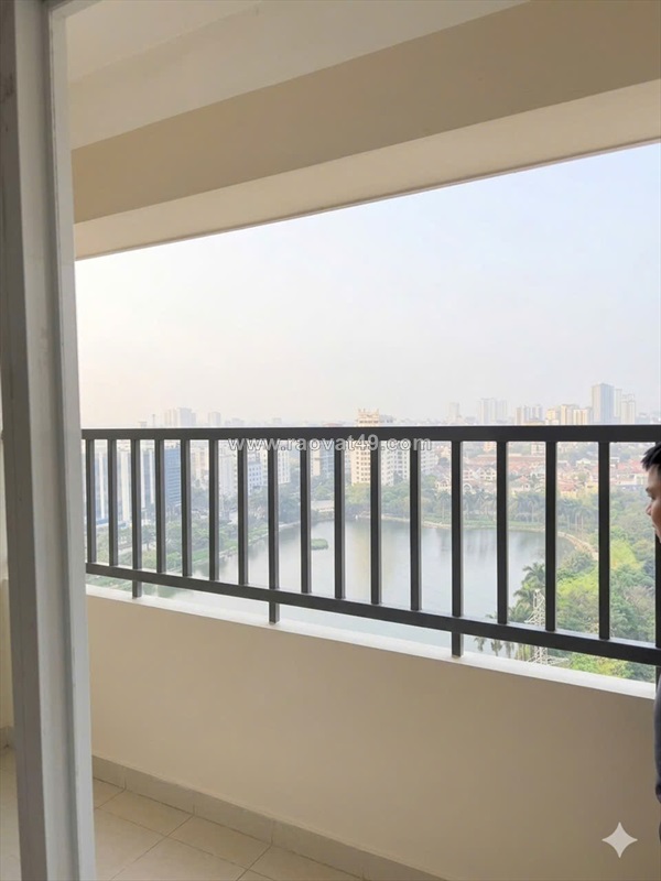 Bán căn chung cư ở hồ điều hòa vĩnh hoàng, sổ đỏ chính chủ, giá 4,65 tỷ